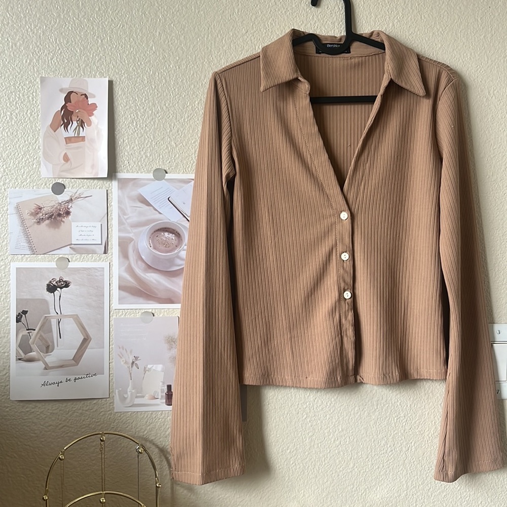 Button down long sleeve shirt